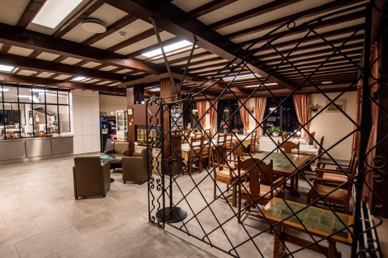 Auberge Le Vieux Moulin Poupehan Zewnętrze zdjęcie