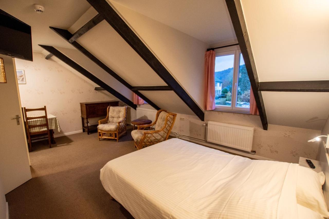 Auberge Le Vieux Moulin Poupehan Zewnętrze zdjęcie