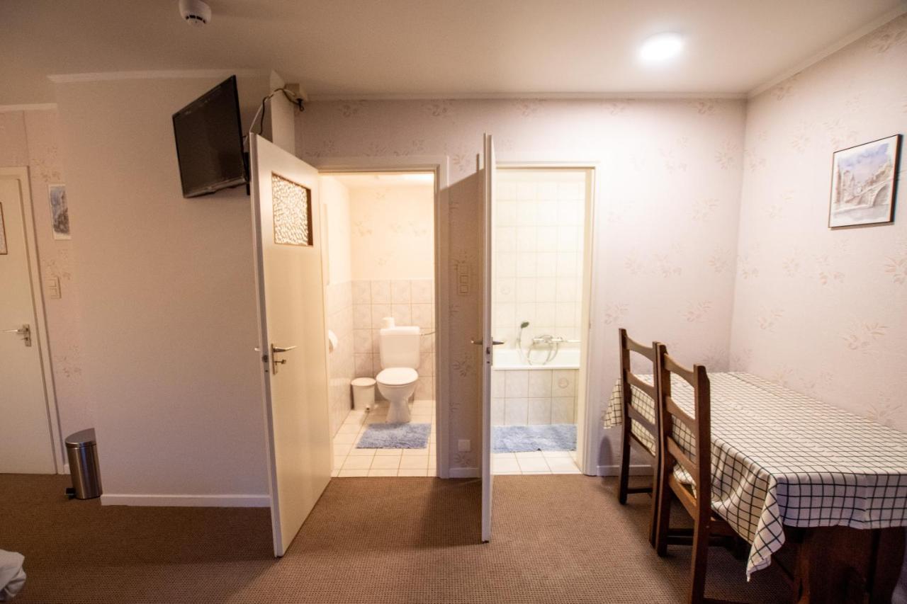 Auberge Le Vieux Moulin Poupehan Zewnętrze zdjęcie